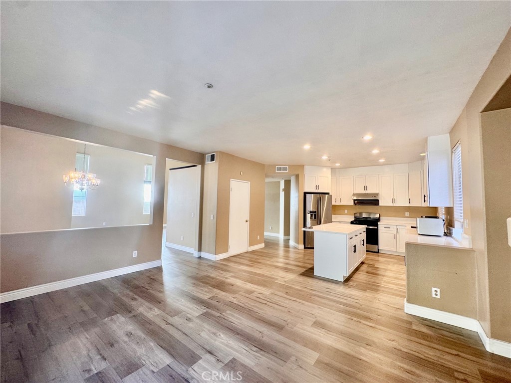 14880 Southend Street Property Photo 9