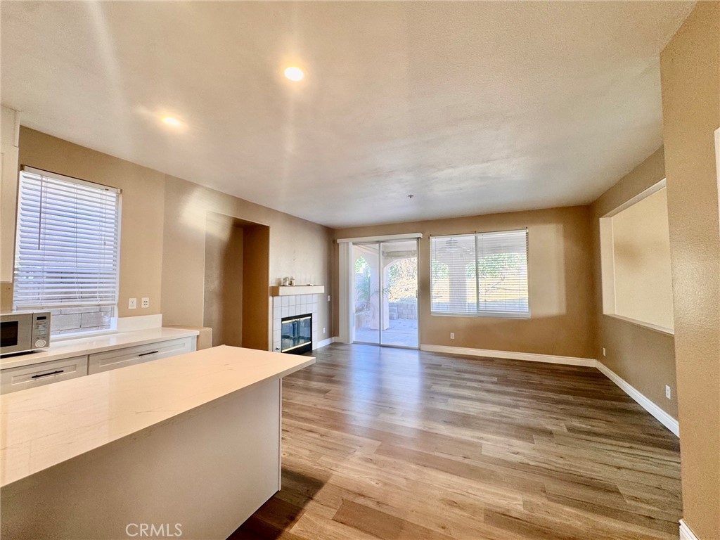 14880 Southend Street Property Photo 10