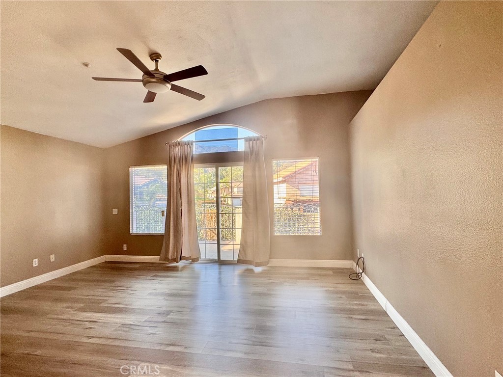 14880 Southend Street Property Photo 11