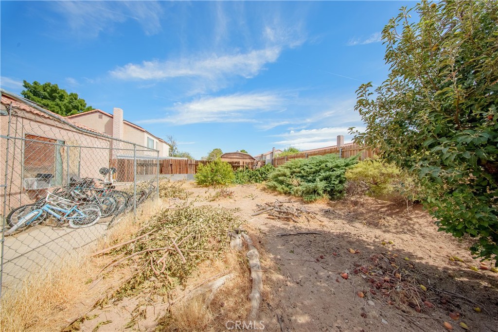 12391 Chuckwalla Property Photo 25