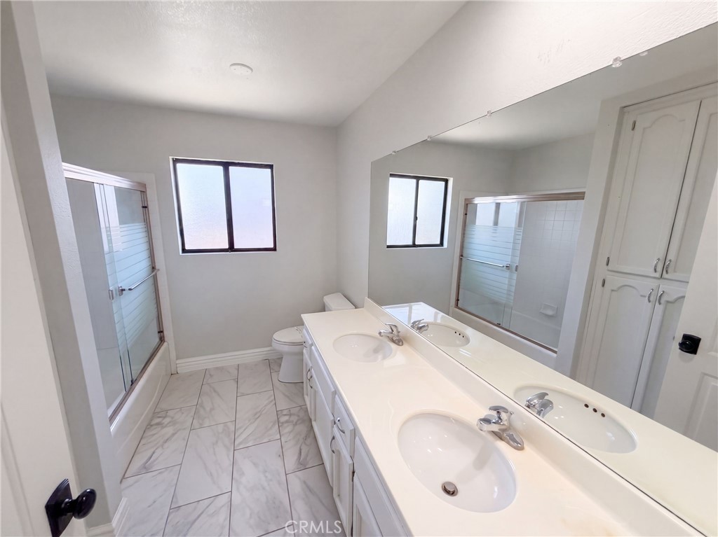 4380 Flightwood Property Photo 13
