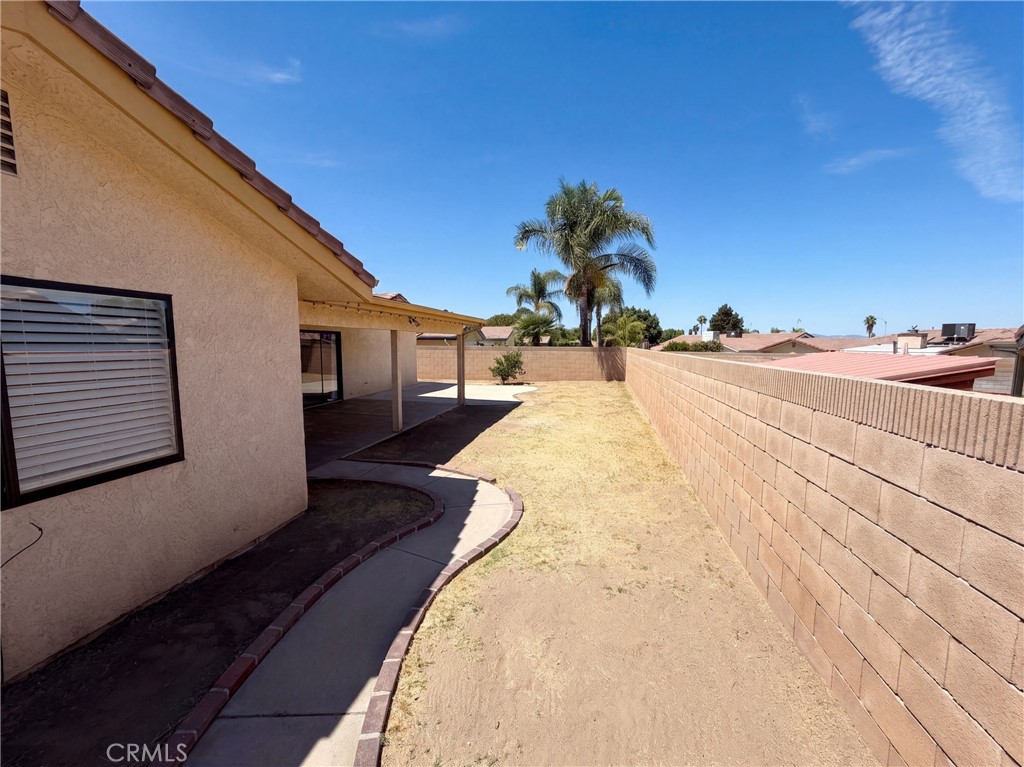 4380 Flightwood Property Photo 23