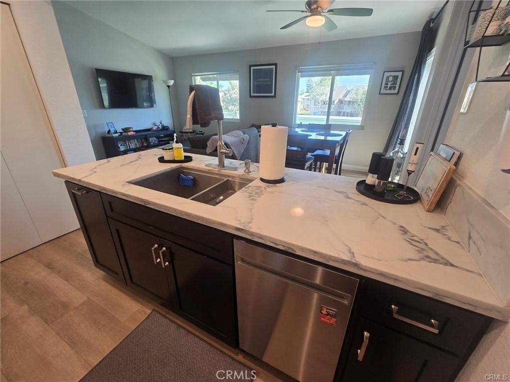 3640 Oak Creek Drive D Property Photo 6