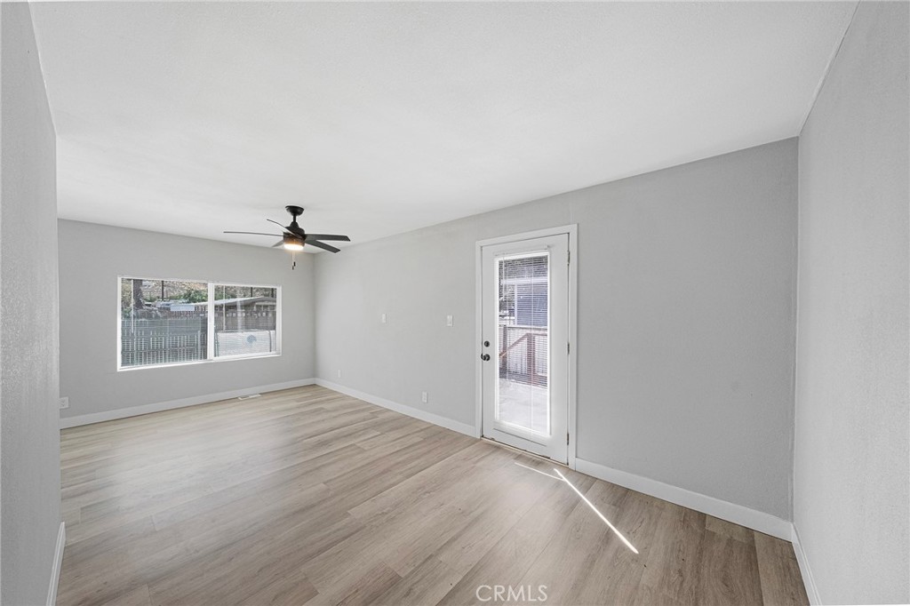 52100 Esperanza Avenue Property Photo 7
