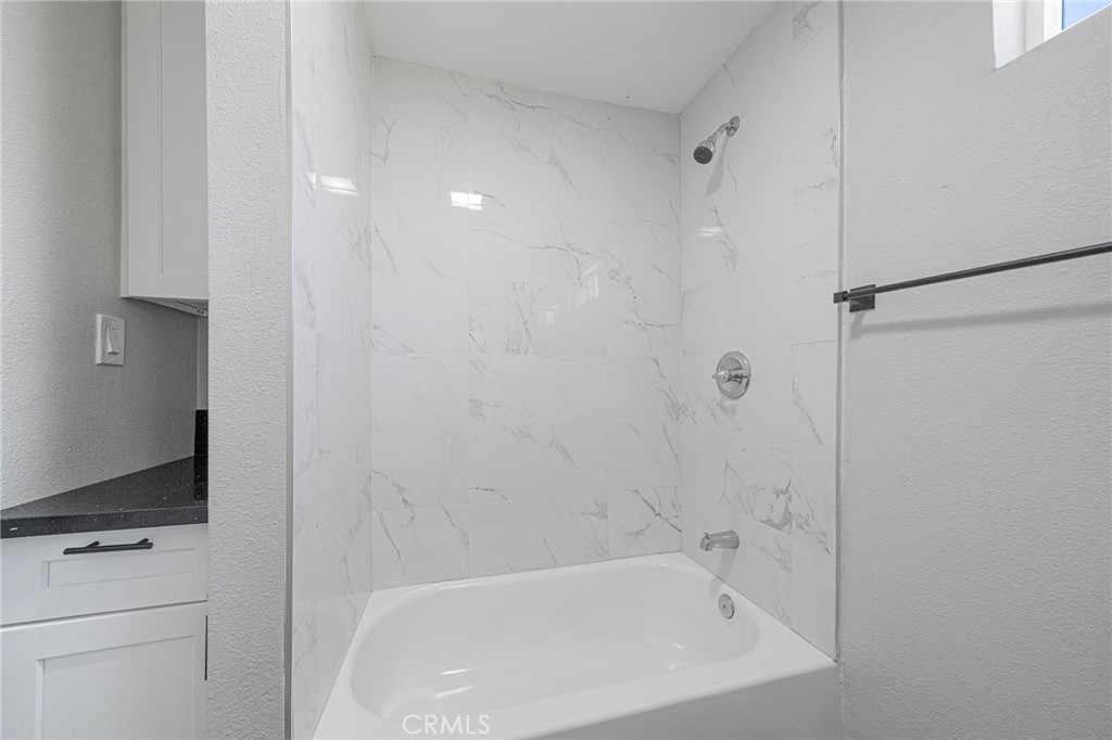 52100 Esperanza Avenue Property Photo 21