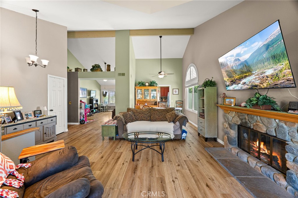 7266 Linares Ave Property Photo 10