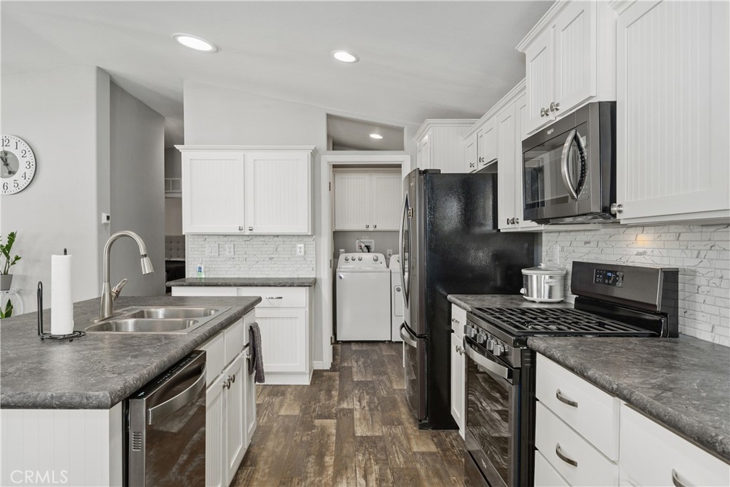 4000 Pierce Street 256 Property Photo 18