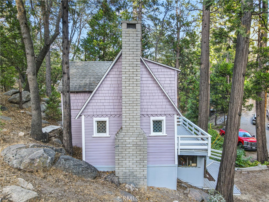 27548 Meadow Property Photo 5