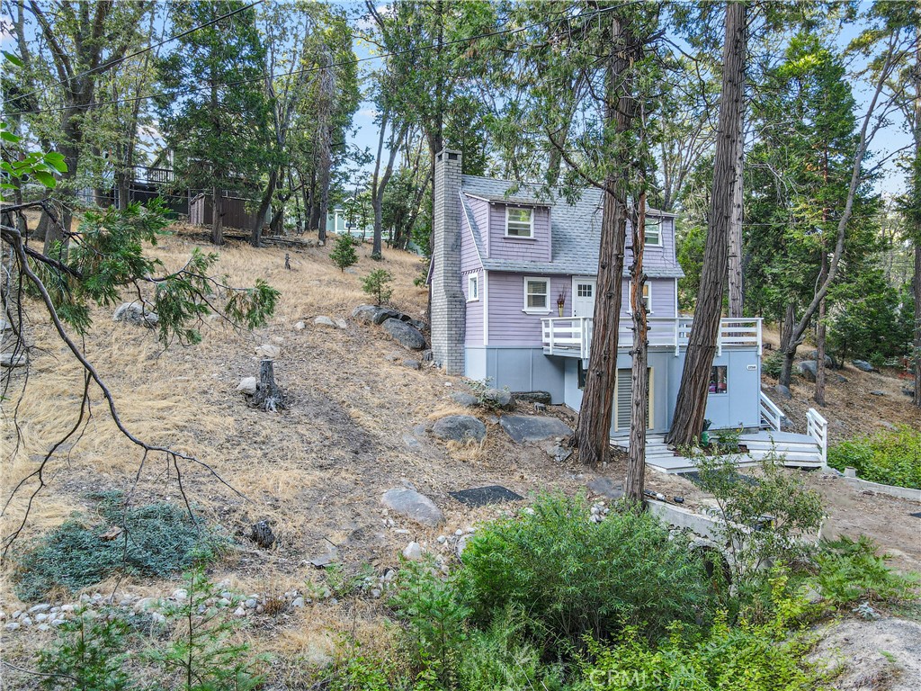 27548 Meadow Property Photo 5