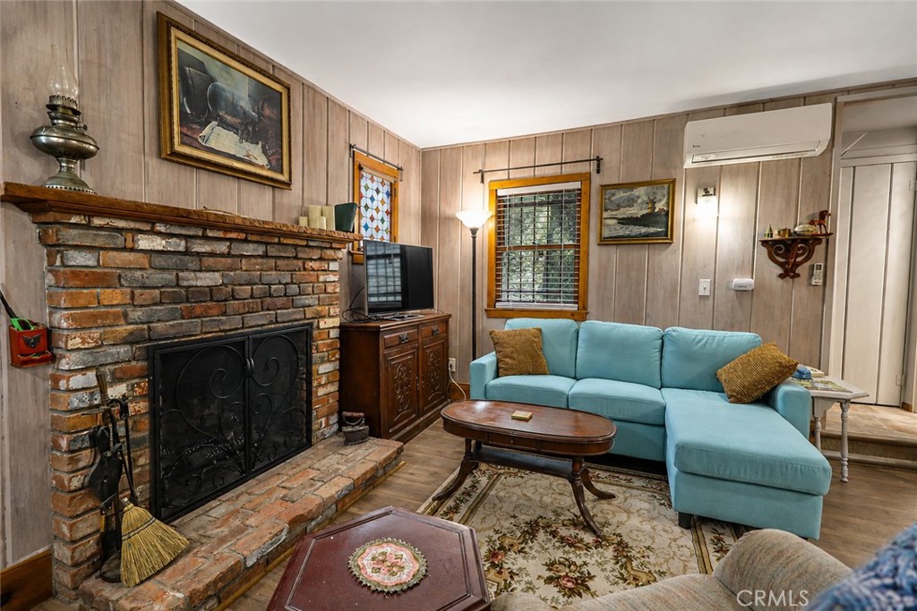 27548 Meadow Property Photo 8