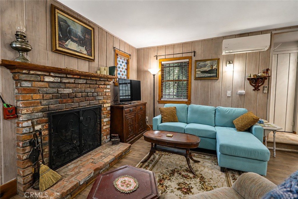 27548 Meadow Property Photo 8