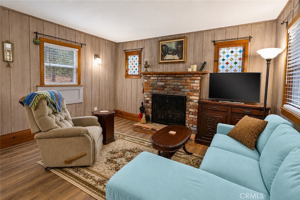 27548 Meadow Property Photo 9