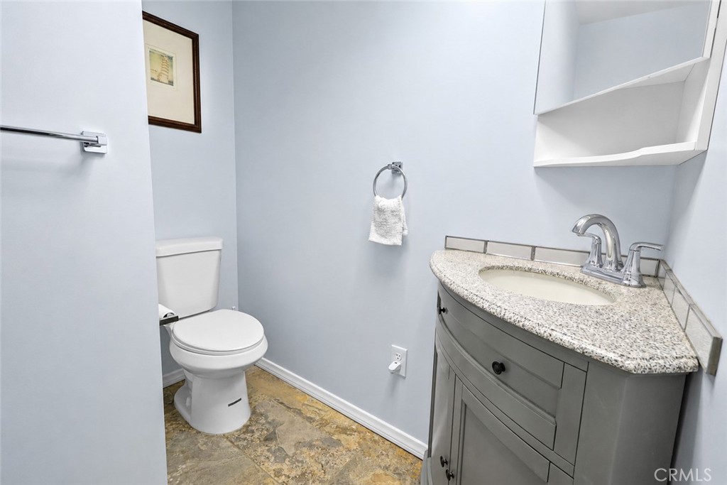 27548 Meadow Property Photo 10