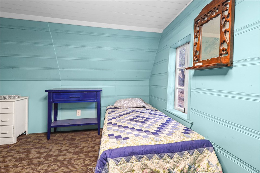 27548 Meadow Property Photo 15