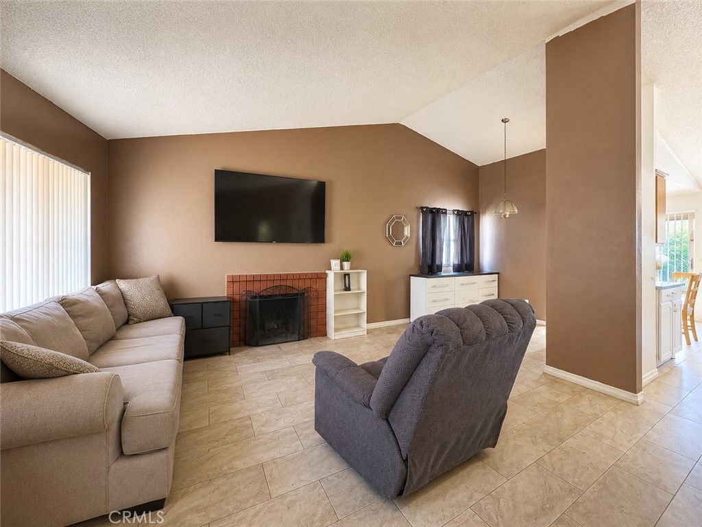 25601 Ericson Property Photo 7