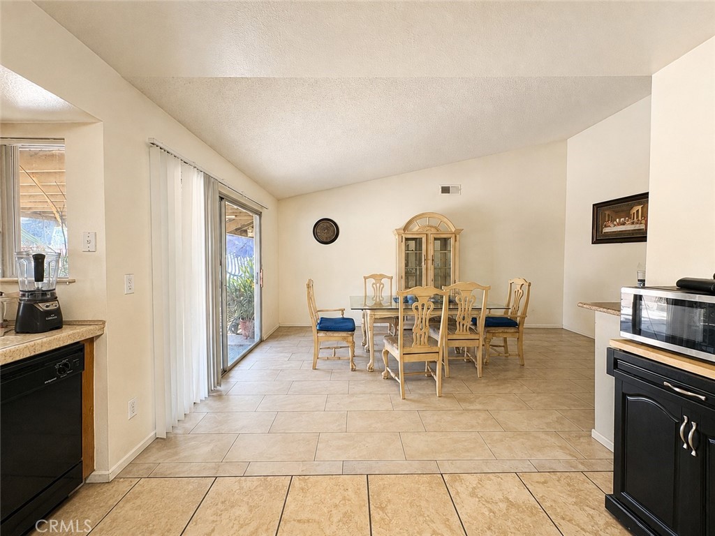 25601 Ericson Property Photo 13