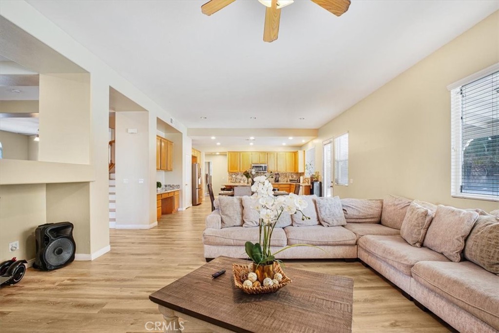 40939 Woodshire Drive Property Photo 22