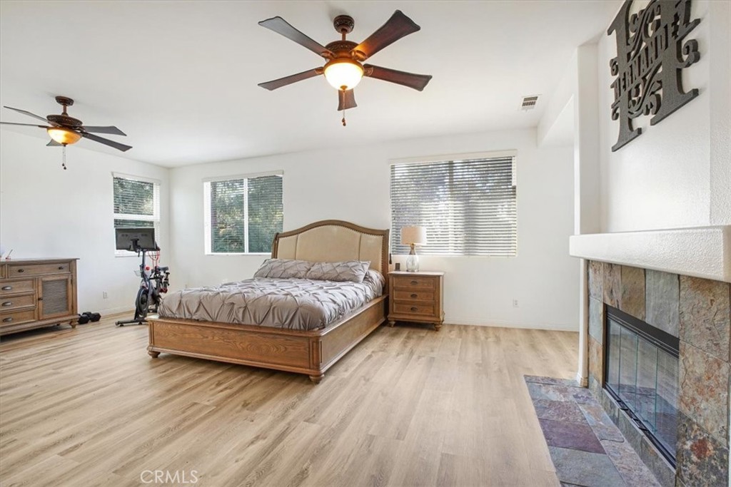40939 Woodshire Drive Property Photo 34