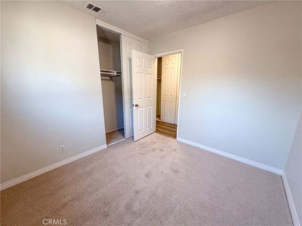 26934 10th Property Photo 13