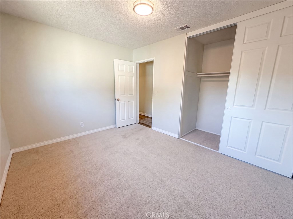 26934 10th Property Photo 15