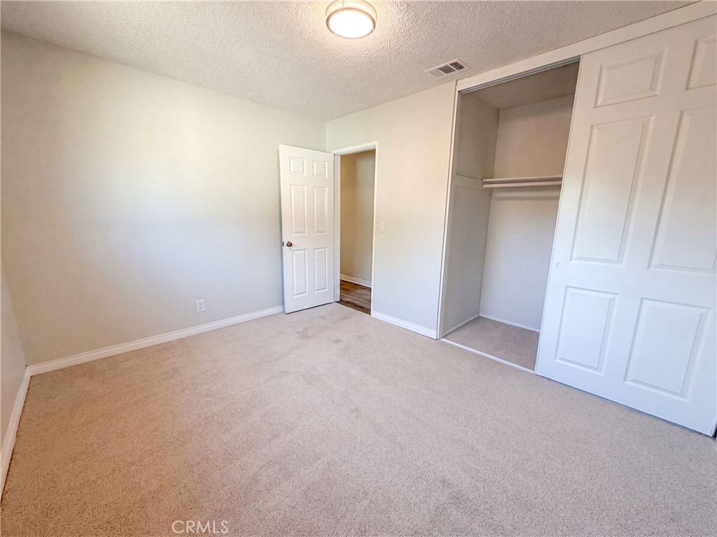 26934 10th Property Photo 15