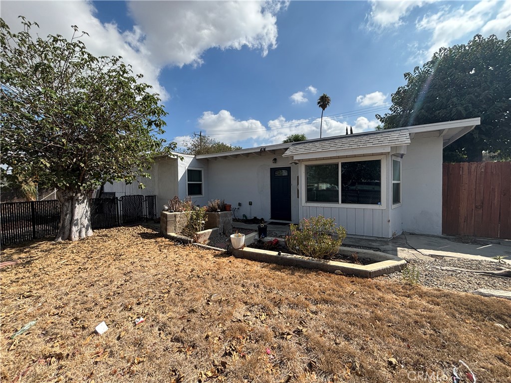 414 Iowa Property Photo 1