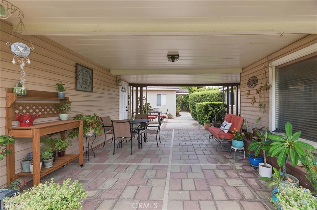 5105 Golden Property Photo 8