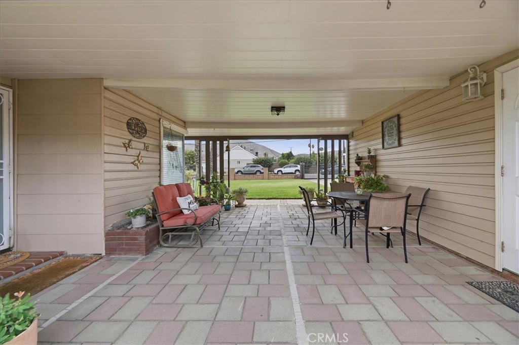 5105 Golden Property Photo 9