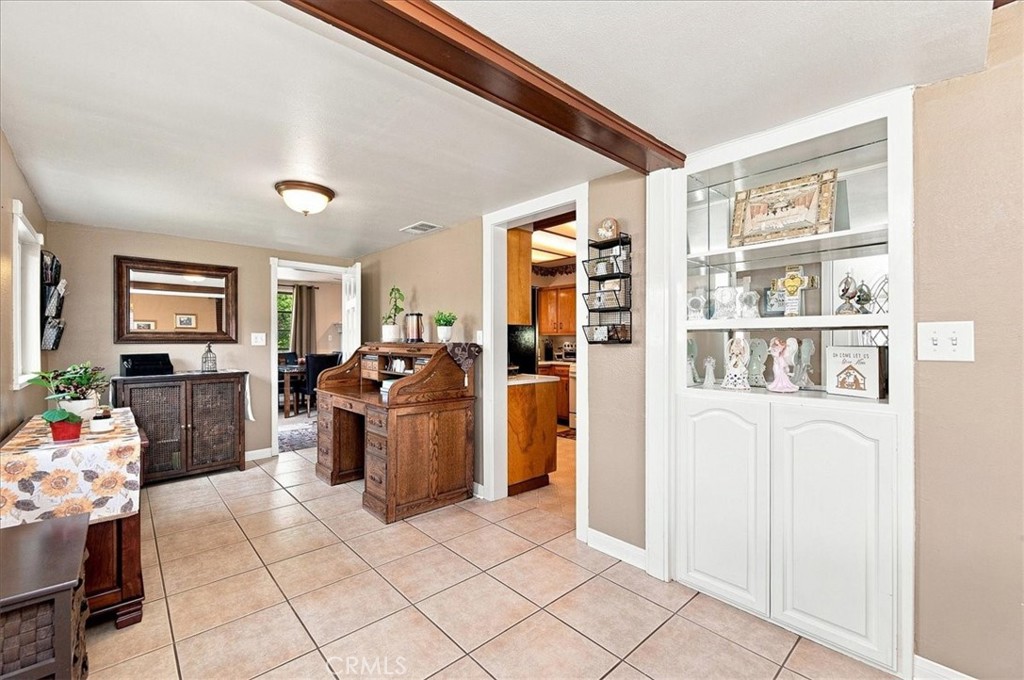 5105 Golden Property Photo 14