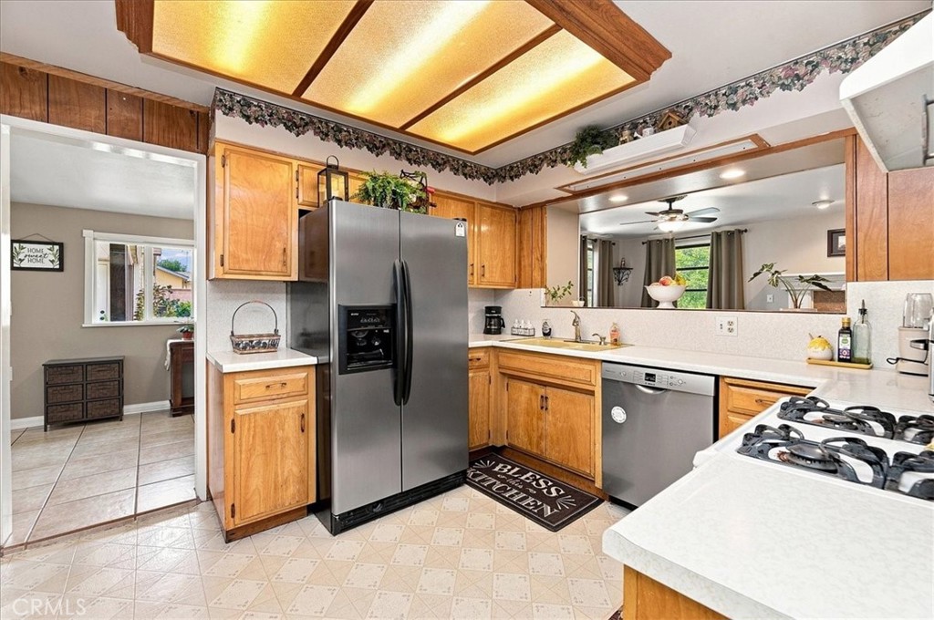5105 Golden Property Photo 19