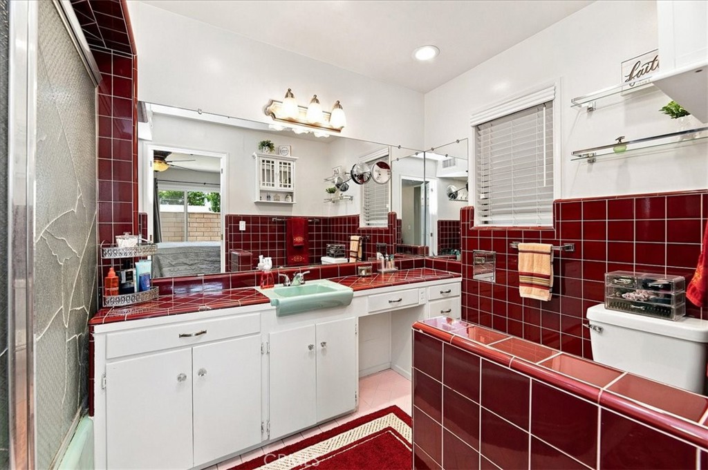 5105 Golden Property Photo 33