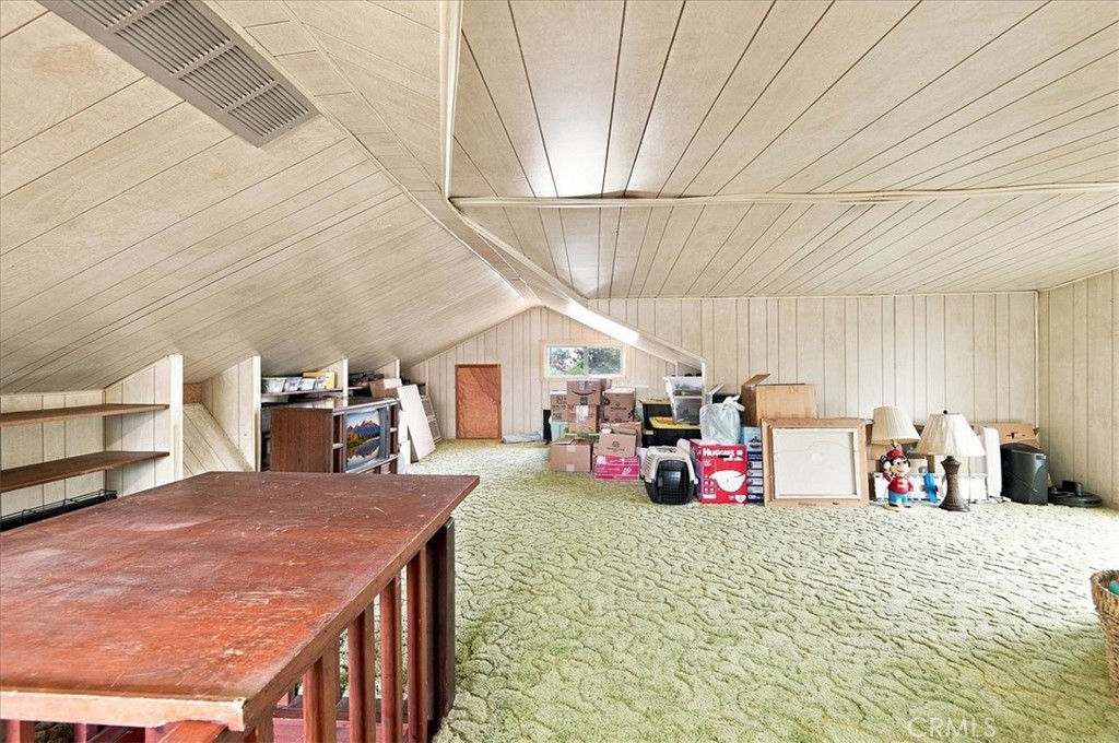 5105 Golden Property Photo 36