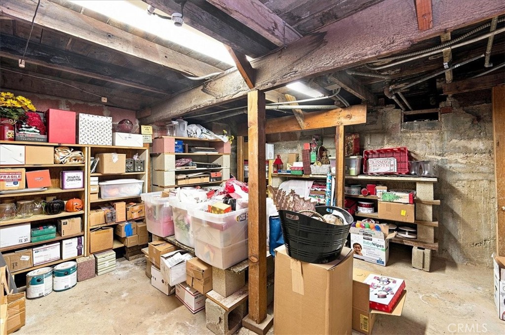 5105 Golden Property Photo 38