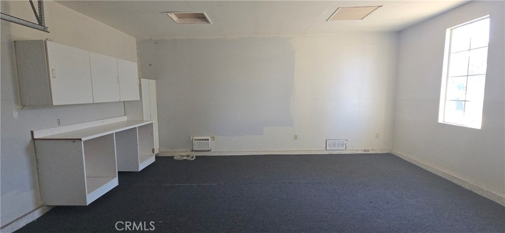 26543 Cornell Property Photo 40