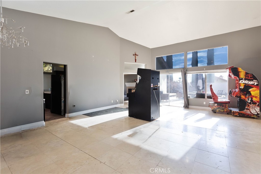 12433 Via Posada Property Photo 11