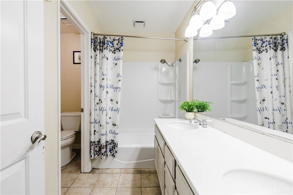 12433 Via Posada Property Photo 23