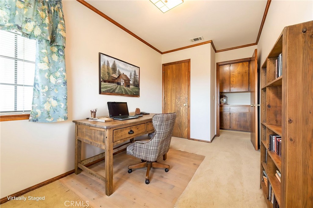 5305 Park Ln Property Photo 18
