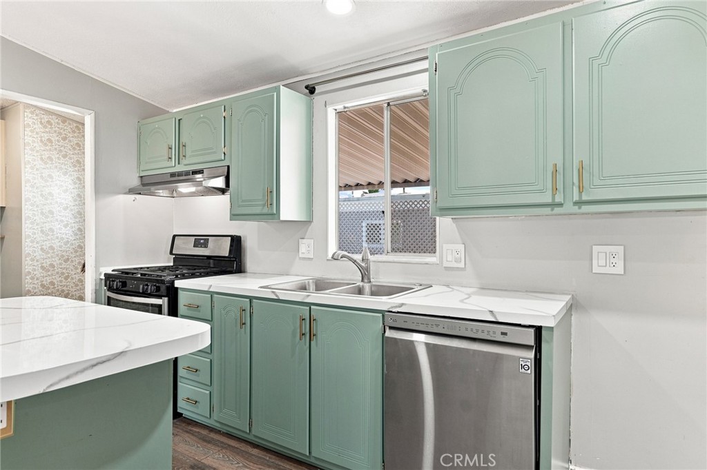 26871 Alessandro Boulevard 85 Property Photo 18