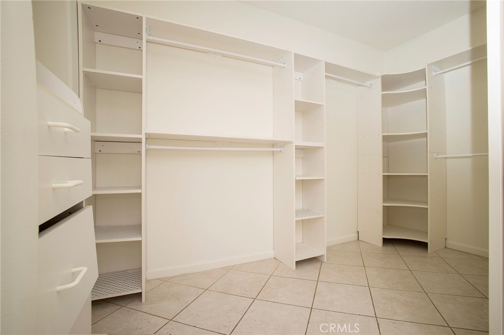 7108 Bronte Property Photo 12