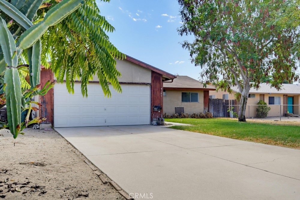 9187 Cypress Property Photo 3