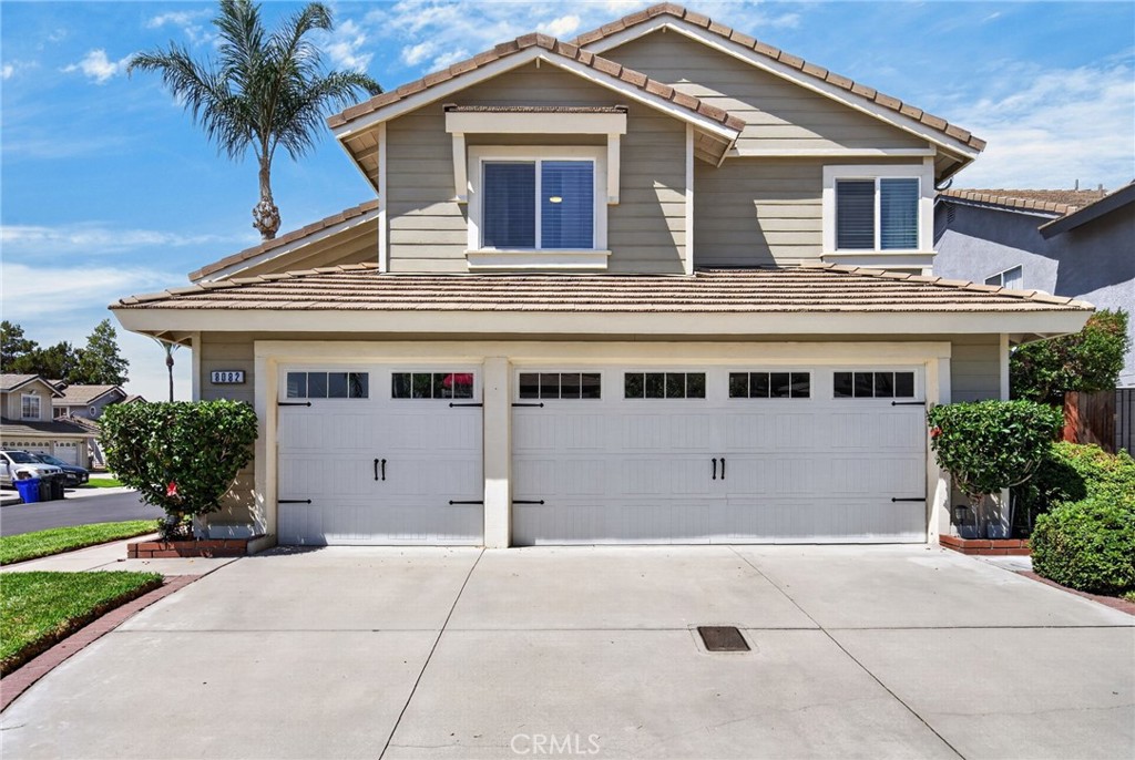 8082 Summer Place Property Photo 2