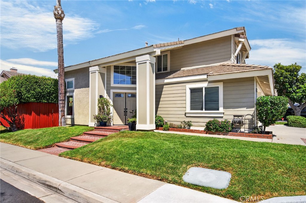 8082 Summer Place Property Photo 3
