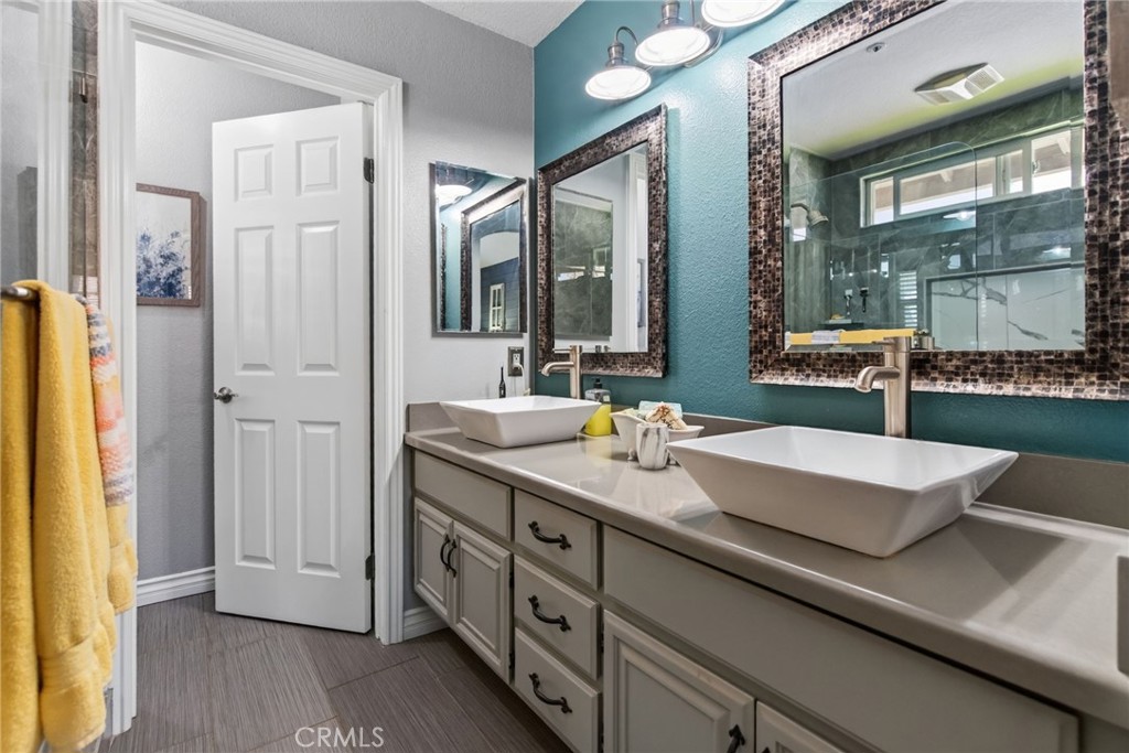 8082 Summer Place Property Photo 32
