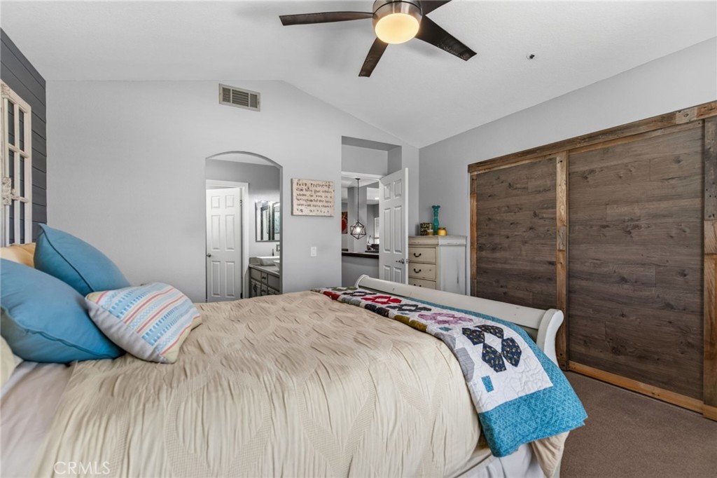 8082 Summer Place Property Photo 35