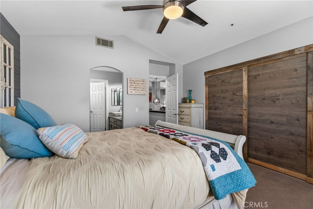 8082 Summer Place Property Photo 35
