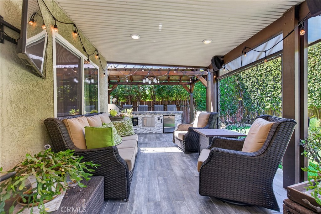 8082 Summer Place Property Photo 40