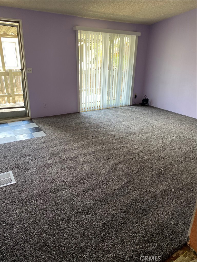80 E Dawes Street 99 Property Photo 5