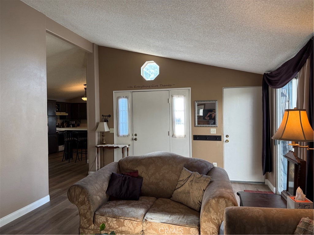 140 W Pioneer 67 Property Photo 8