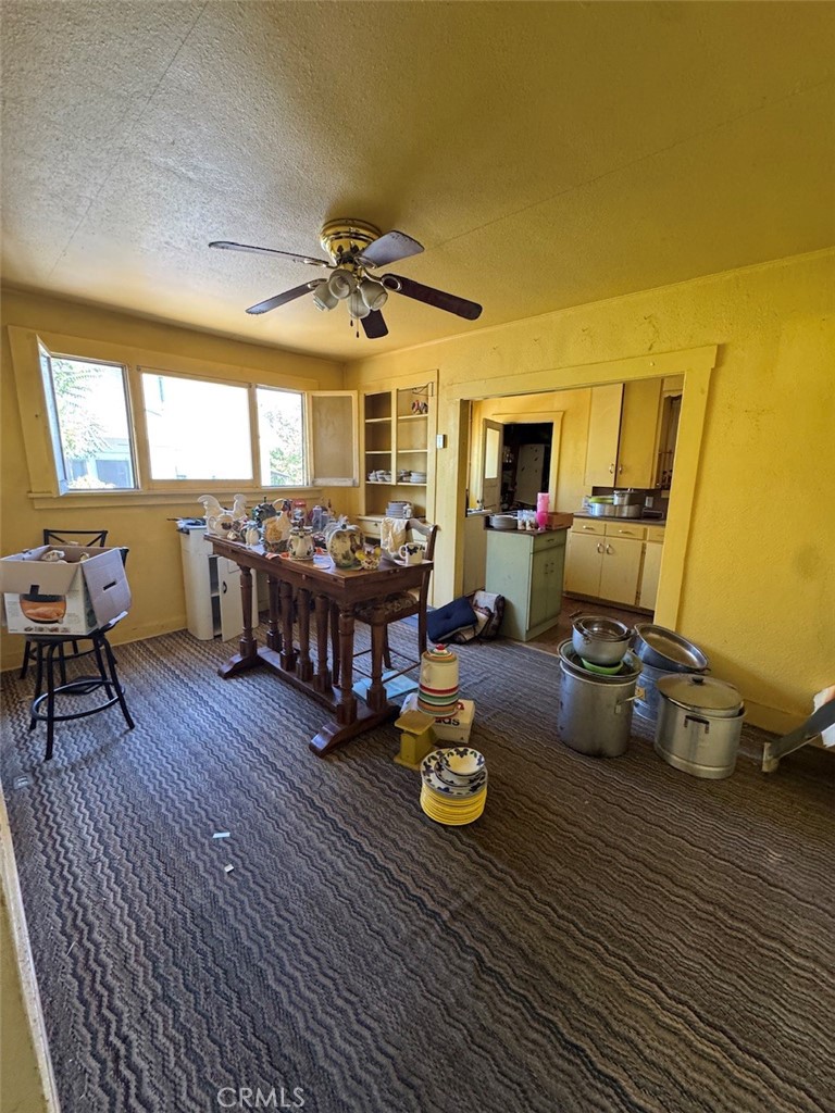 1012 Washington Property Photo 12