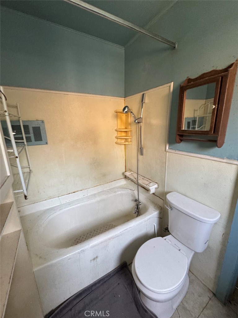 1012 Washington Property Photo 14